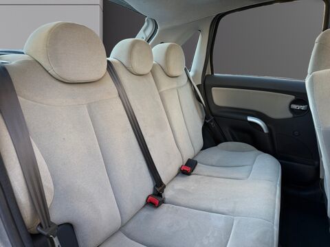C3 1.6I 16V EXCLUSIVE SENSODRIVE 2004 occasion 93100 Montreuil