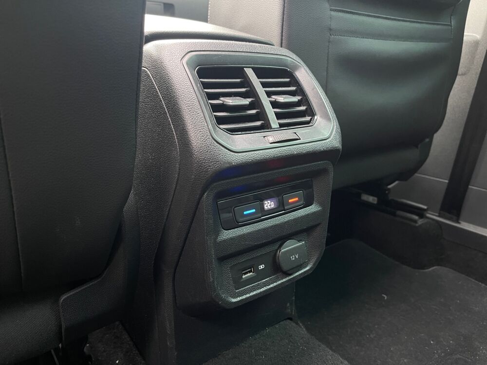 Tiguan R-LINE 2020 occasion 69730 Genay
