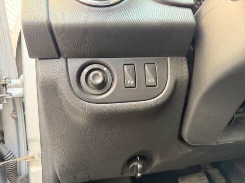Sandero TCE 90 STEPWAY PRESTIGE EASY-R 2016 occasion 30900 Nimes