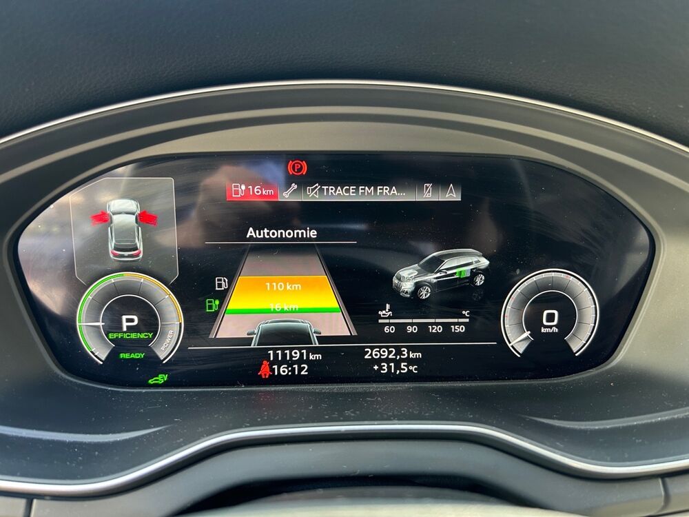 Q5 II (2) 50 TFSI E 300 QUATTRO Business ex&eacute;cutive S TRONIC 7 2021 occasion 06400 Cannes