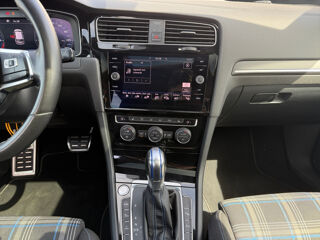 Golf 1.4 TSI GTE HYBRIDE RECHARGEABLE 2017 occasion 45750 Saint-Pryv&eacute;-Saint-Mesmin