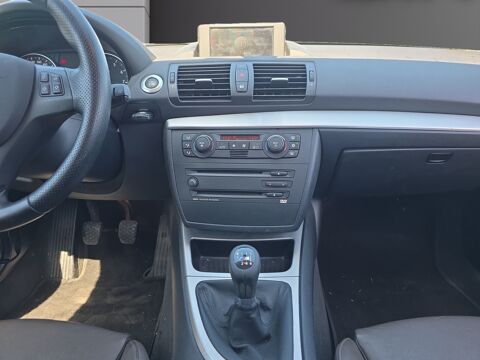S&eacute;rie 1 E87 130I 265 SPORT DESIGN 5P 2006 occasion 01800 Meximieux