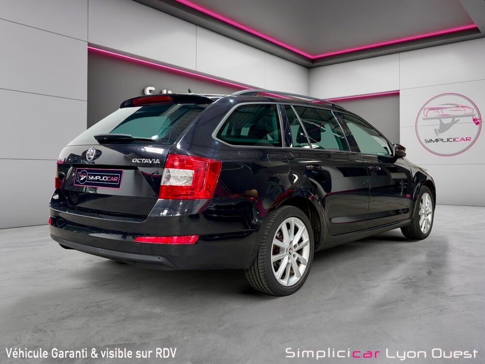 Octavia COMBI 1.2 TSI 110 EDITION 2016 occasion 69530 Brignais