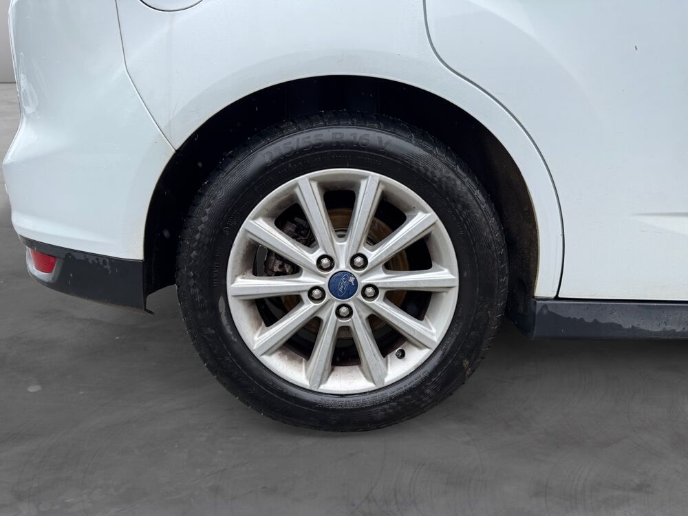 C-max Ford C-MAX II 1.0 EcoBoost 125ch Stop&Start Titanium 2015 occasion 45750 Saint-Pryv&eacute;-Saint-Mesmin
