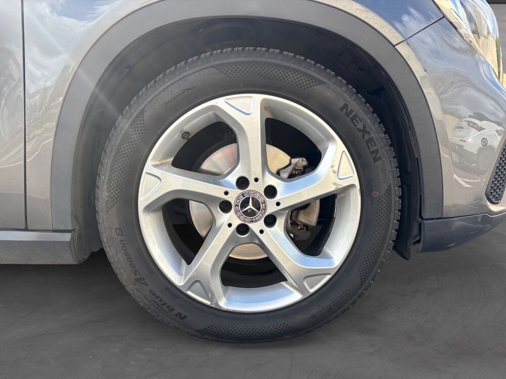 Classe GLA GLA 220 D 170 FASCINATION BA 2018 occasion 27200 Vernon