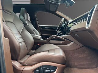 Cayenne 3.0 V6 E-HYBRID COUPE 2021 occasion 93100 Montreuil