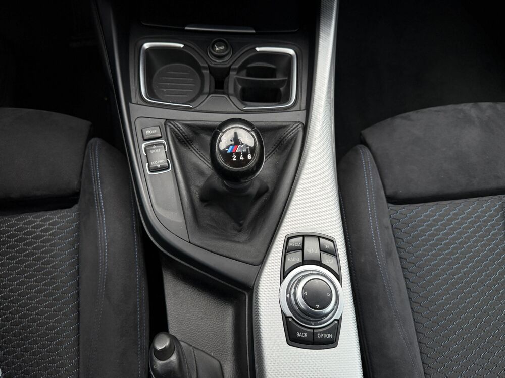 S&eacute;rie 1 118D M SPORT 2015 occasion 62223 Saint-Laurent-Blangy