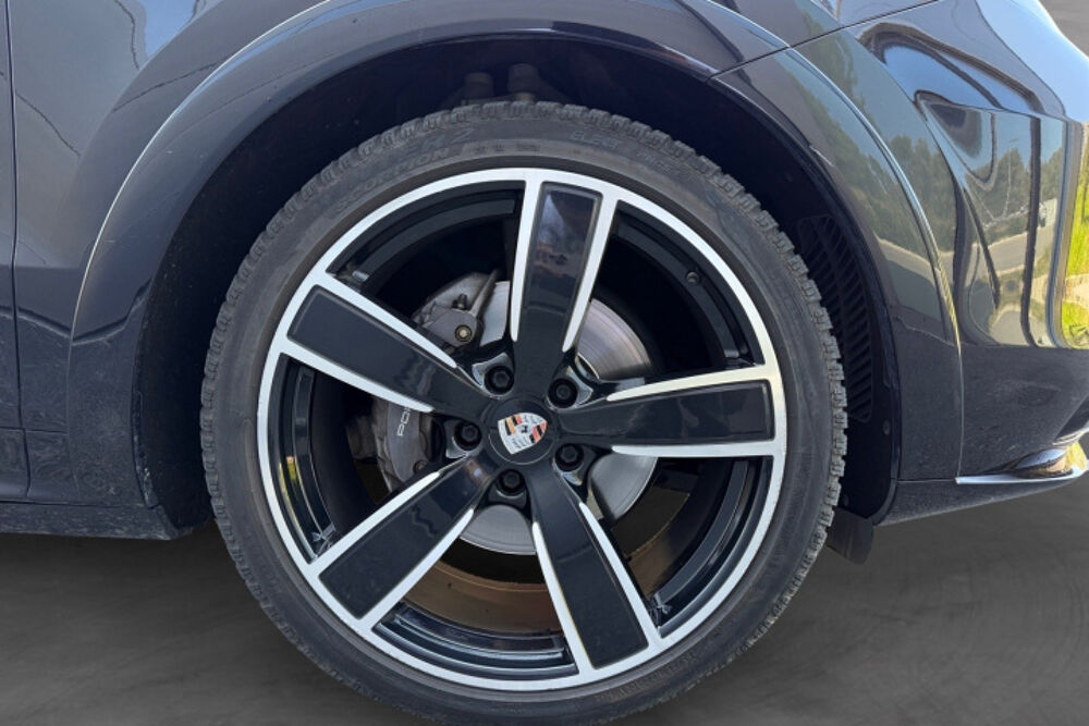 Cayenne III 3.0 V6 E-HYBRID 462 18KWH 2020 occasion 13600 La Ciotat