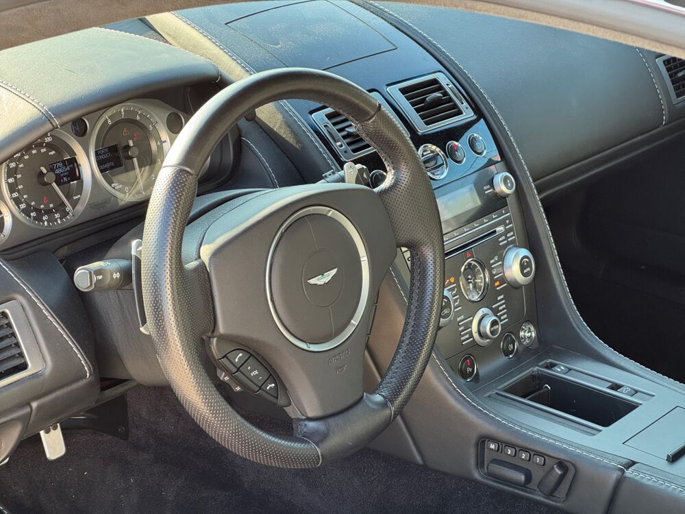 V8 ASTON MARTIN VANTAGE 4.7 SPORTSHIFT 2008 occasion 45750 Saint-Pryv&eacute;-Saint-Mesmin