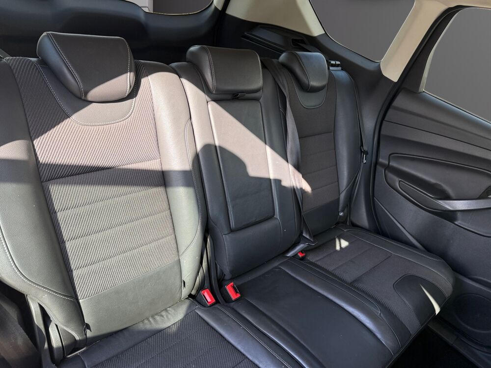 Kuga Sport Platinium 2014 occasion 45750 Saint-Pryv&eacute;-Saint-Mesmin