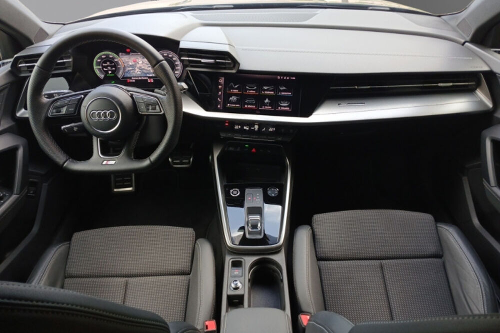 A3 Sportback 40 TFSIe 204 S tronic 6 S Line 2021 occasion 13600 La Ciotat