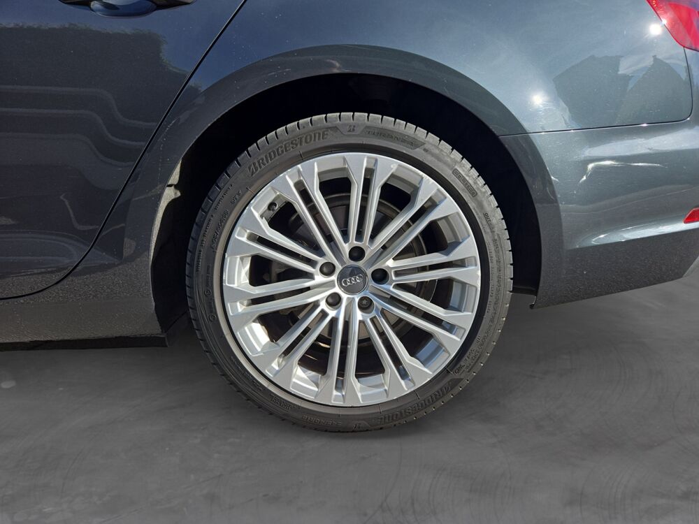 A4 35 TDI 150 BUSINESS LINE S TRONIC 2019 occasion 78480 Verneuil-sur-Seine
