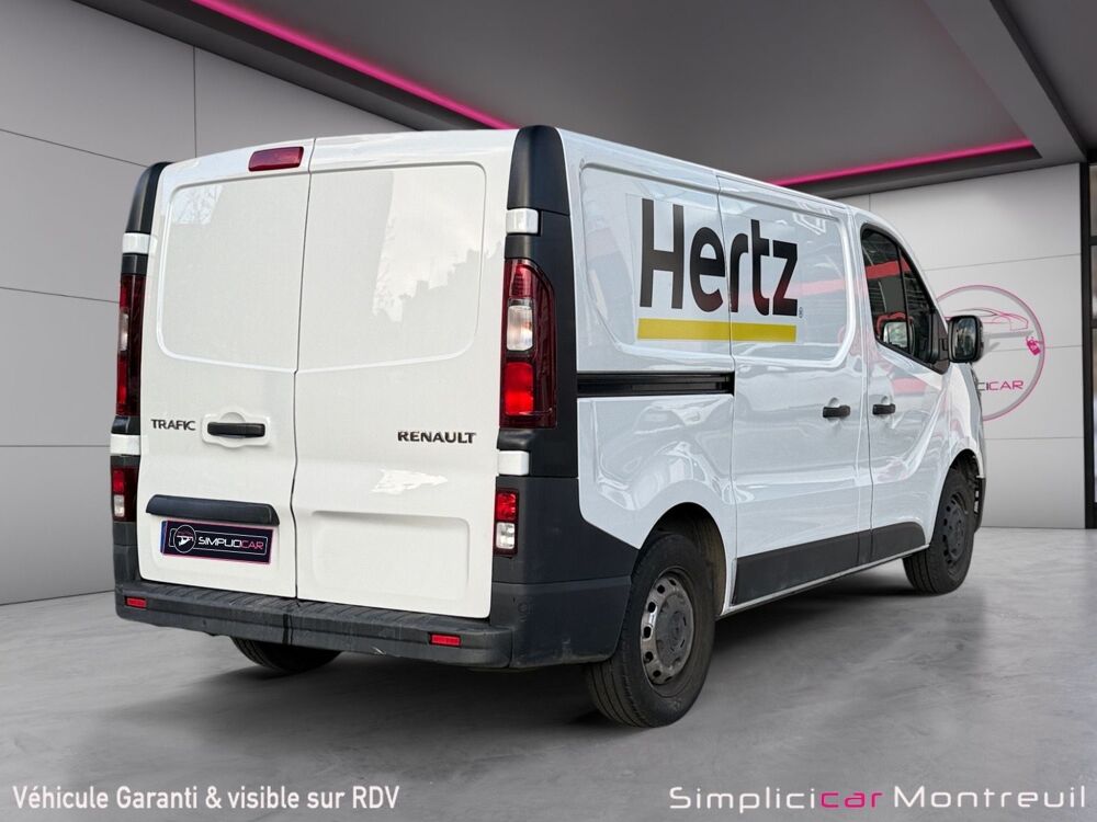 Trafic III (2) FOURGON L1H1 2800 KG BLUE DCI 110 ESSENTIEL 2023 occasion 93100 Montreuil