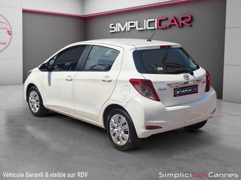 Yaris 1.5 VVTI 110 DESIGN CVT 2012 occasion 06400 Cannes