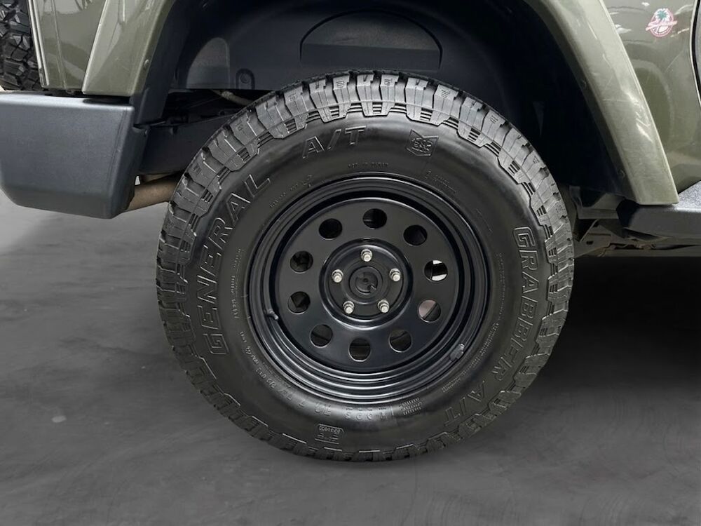 Wrangler 2.8 CRD 200 SAHARA 2015 occasion 69530 Brignais