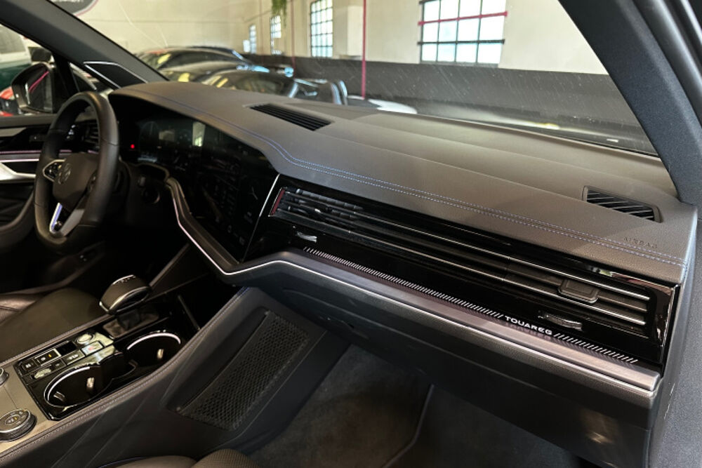 Touareg 3.0 TSI E-HYBRID 462 R 4 MOTION BA 2023 occasion 73290 La Motte-Servolex