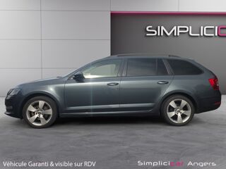 Octavia COMBI 2.0 TDI 150 DSG 2019 occasion 49070 Beaucouz&eacute;