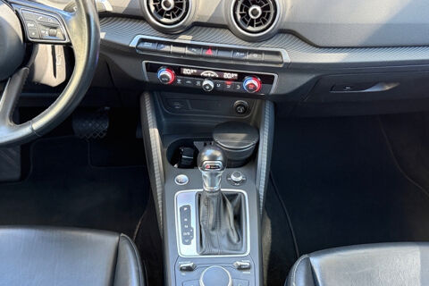 Q2 35 TFSI 150 S TRONIC LAUNCH EDITION LUXE 2017 occasion 13600 La Ciotat
