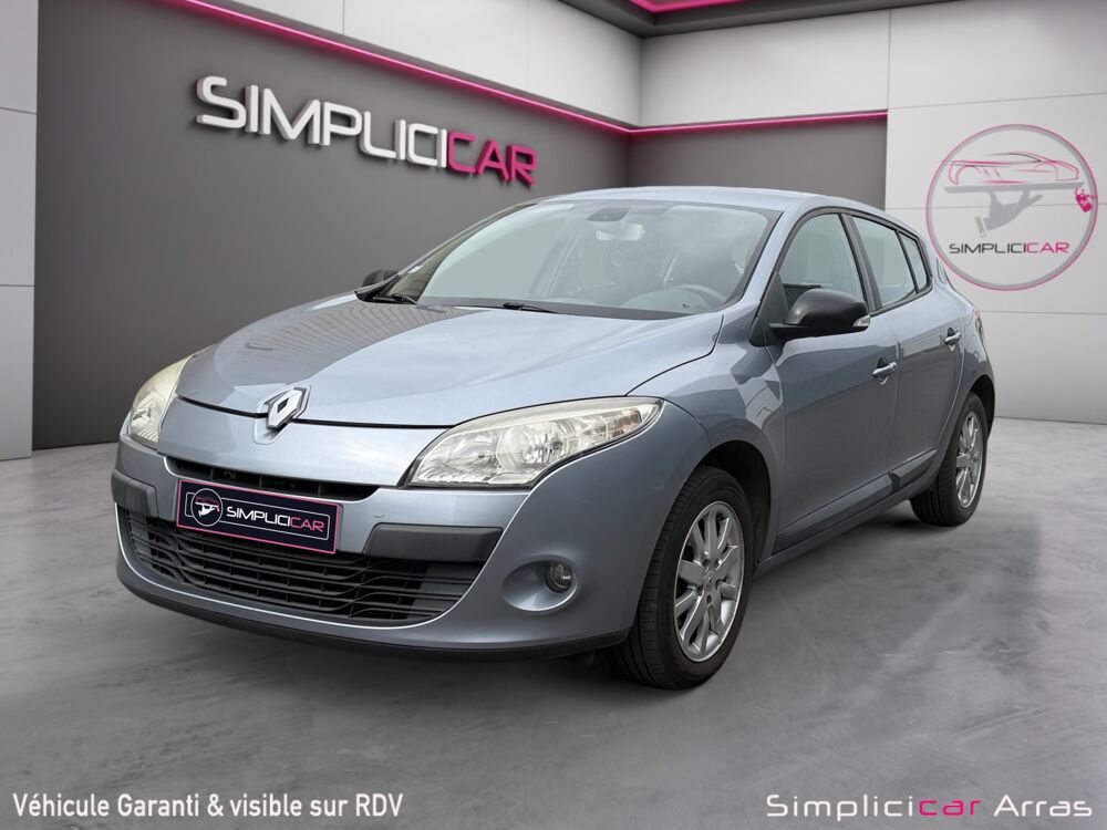M&eacute;gane 1.6 16V 110 EXPRESSION 2009 occasion 62223 Saint-Laurent-Blangy