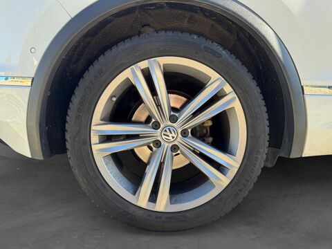 Tiguan CARAT R-LINE 2017 occasion 69730 Genay
