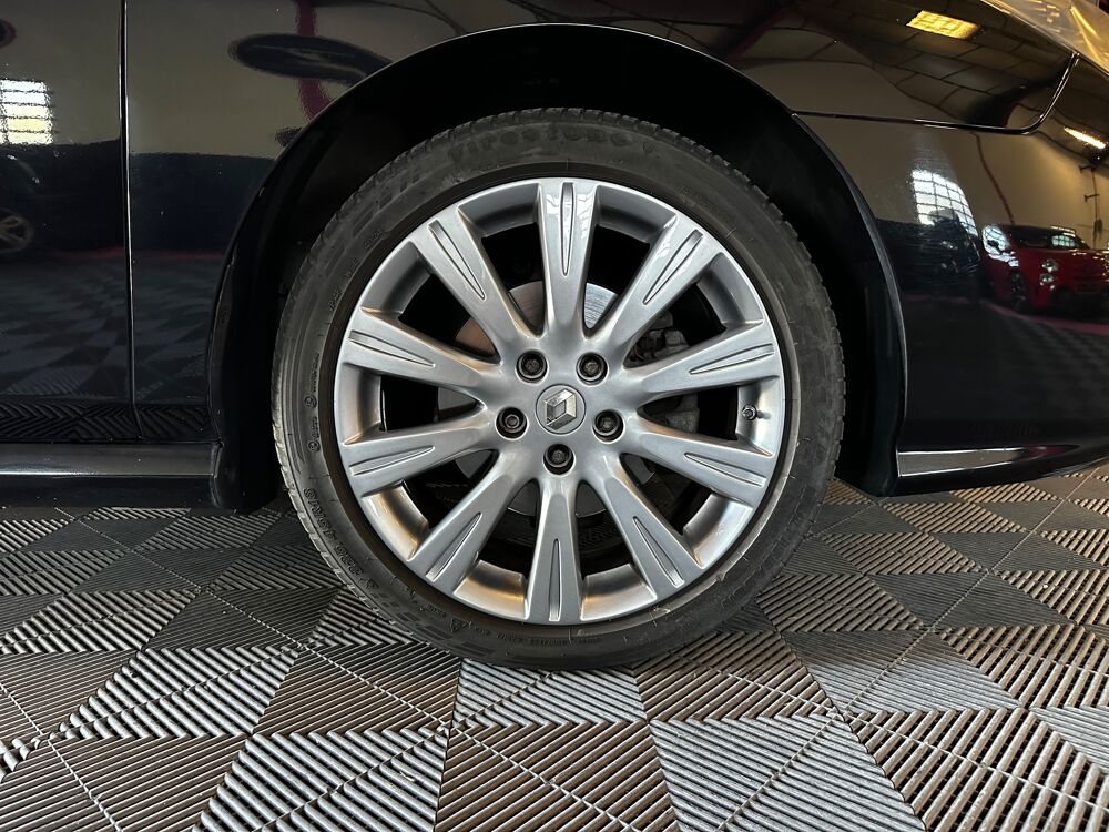 Latitude 2.0 DCI 175 INITIALE PARIS BA 2013 occasion 73290 La Motte-Servolex