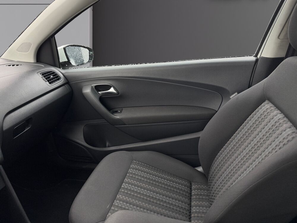 Polo V (2) 1.4 TDI 75 BLUEMOTION TECHNOLOGY TRENDLINE SOCIETE NON 2015 occasion 45750 Saint-Pryv&eacute;-Saint-Mesmin