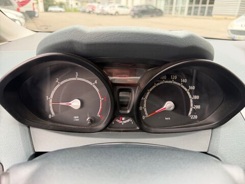 Fiesta 1400 TDCI 68 AMBIENTE 2009 occasion 30900 Nimes