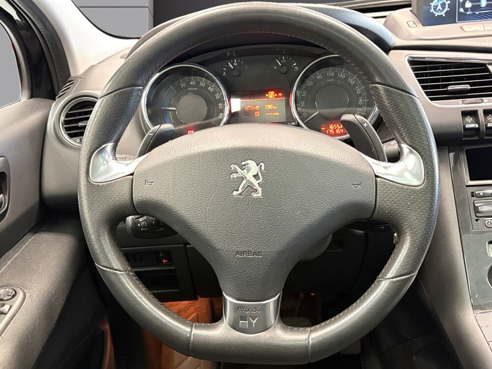 3008 HYBRID4 2.0 HDI 163 ETG 2013 occasion 80080 Amiens