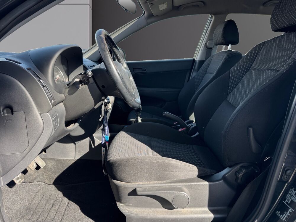 i30 1.6 CRDI 115 PACK SENSATION BLUE DRIVE 2010 occasion 34070 Montpellier