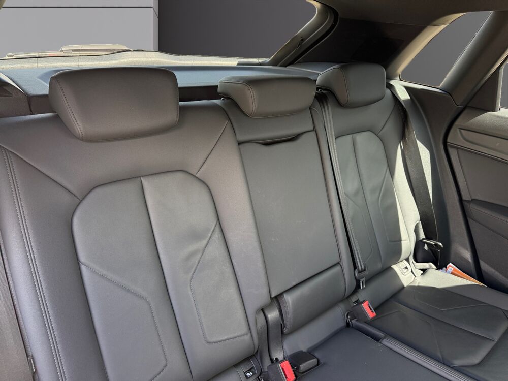 Q3 II 35 TDI 150 Design Luxe 2020 occasion 45750 Saint-Pryv&eacute;-Saint-Mesmin