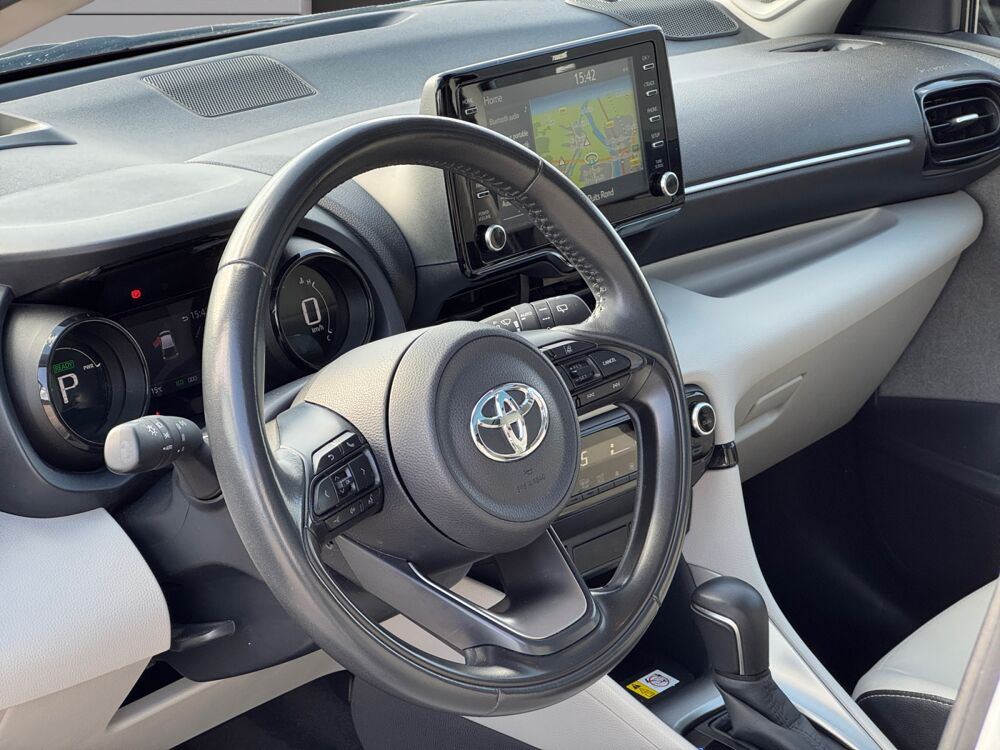 Yaris ICONIC 2021 occasion 45750 Saint-Pryv&eacute;-Saint-Mesmin