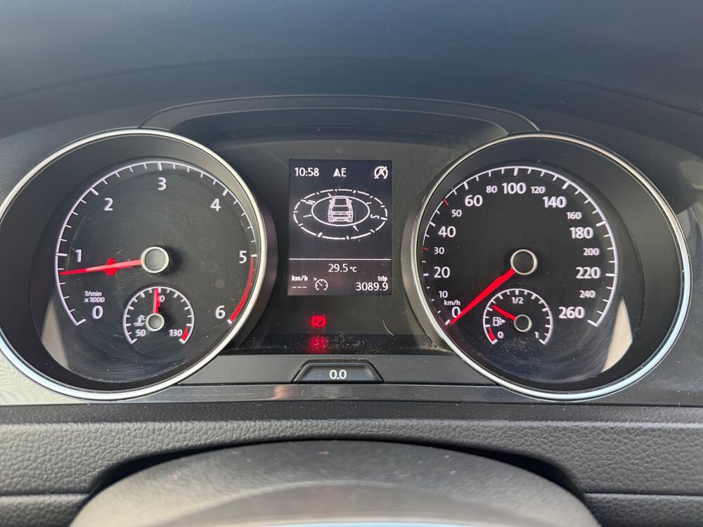 Golf 1.6 TDI 115 TRENDLINE BUSINESS 2018 occasion 30900 Nimes