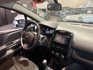 Clio IV CLIO IV ESTATE 0.9 TCe 90 2016 occasion 73290 La Motte-Servolex