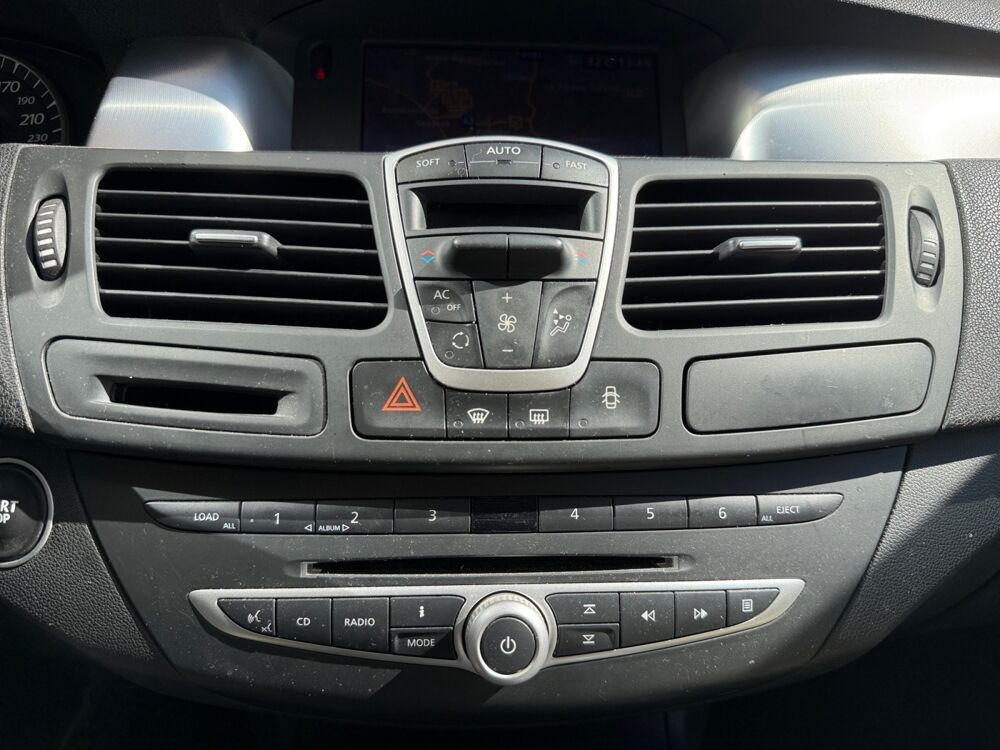 Laguna 3.0 V6 DCI 235 GT 4CONTROL BVA 2010 occasion 93100 Montreuil