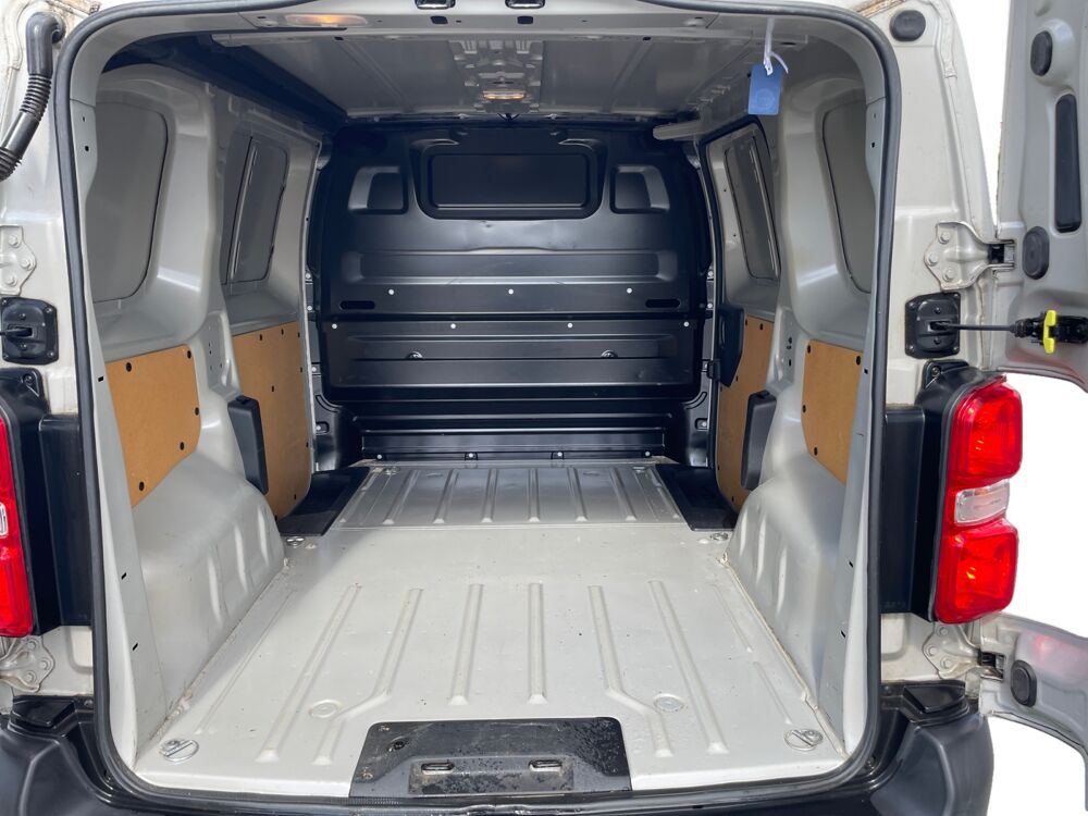 Expert III 1.6 BLUEHDI 95 STANDARD PREMIUM 2018 occasion 17200 Saint-Sulpice-de-Royan