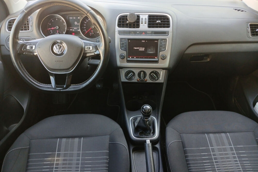 Polo 1.2 TSI 90 S&eacute;rie Sp&eacute;ciale Lounge 2016 occasion 13600 La Ciotat