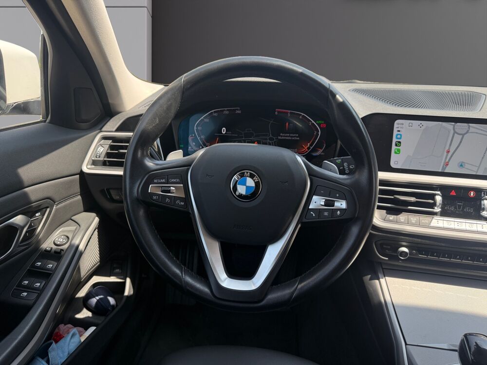 S&eacute;rie 3 TOURING 330D HYBRIDE 2021 occasion 69730 Genay