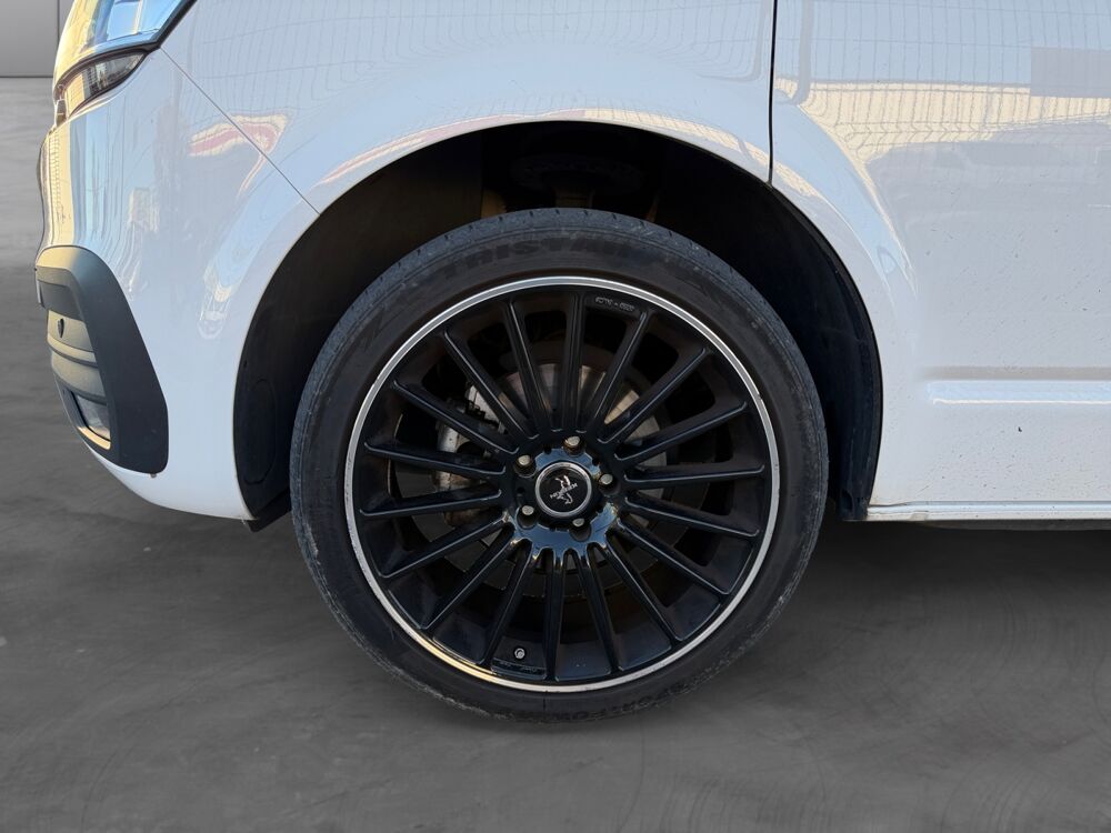 Transporter 6.1 L1H1 2.0 TDI 150 BUSINESS LINE PLUS DSG 2023 occasion 83210 La Farl&egrave;de