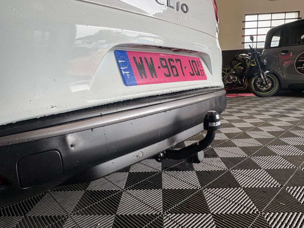 Clio IV CLIO IV ESTATE 0.9 TCe 90 2016 occasion 73290 La Motte-Servolex