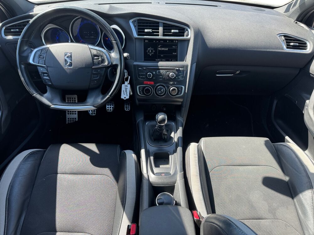 DS4 1.6 E-HDI 115 WIFI ON BOARD 2013 occasion 78480 Verneuil-sur-Seine