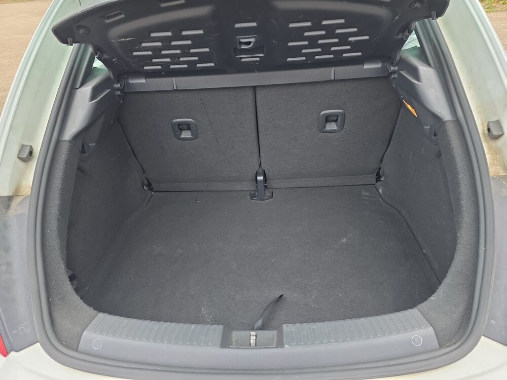 Beetle VOLKSWAGEN NEW BEETLE COCCINELLE 2.0 TDI 150 Ch GT COX 2016 occasion 03300 Cusset