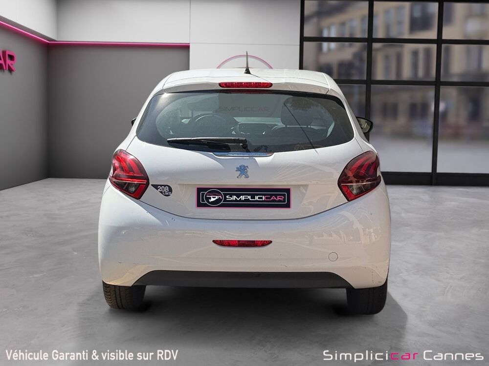 208 1.2 VTI 68 ACTIVE 2018 occasion 06400 Cannes