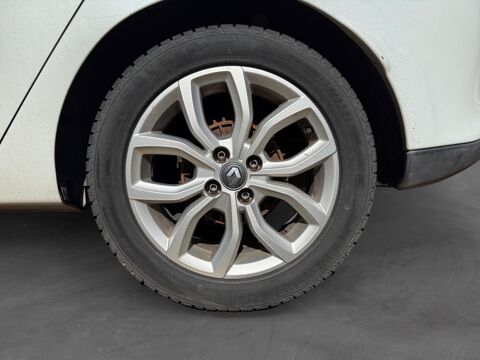Clio IV (2) 1.2 TCE 120 ENERGY LIMITED 2017 occasion 06400 Cannes