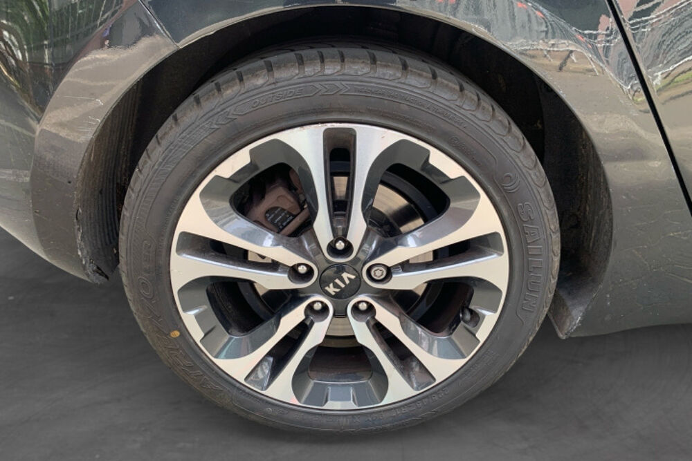 Ceed II 1.6 GDI CVVT 135 PREMIUM DCT 2013 occasion 93100 Montreuil