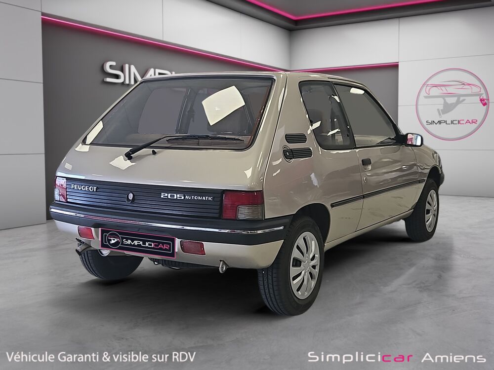 205 Automatique 1991 occasion 80080 Amiens