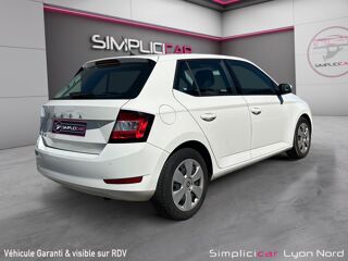 Fabia BUSINESS 2021 occasion 69730 Genay