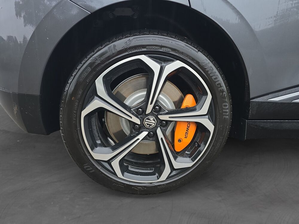 MG4 435 AWD XPOWER 64 KWH 2026 occasion 03300 Cusset