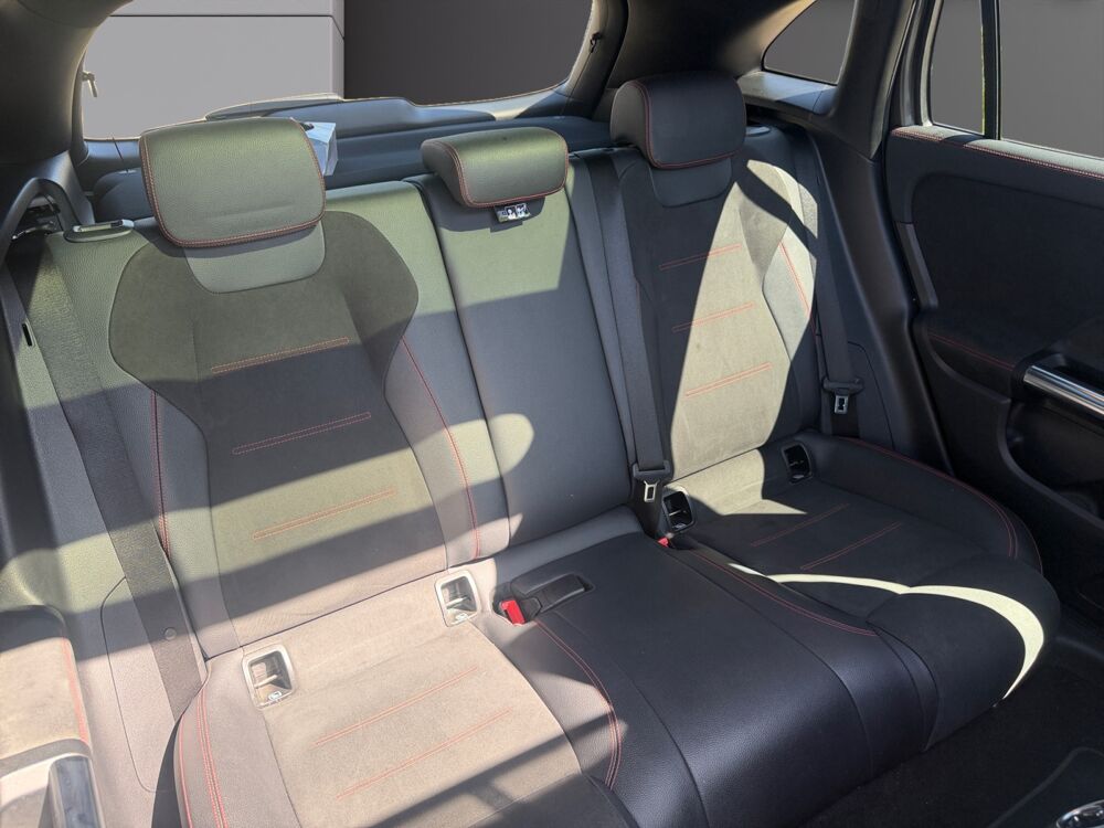 Classe GLA GLA 200 AMG LINE DCT 2020 occasion 69730 Genay