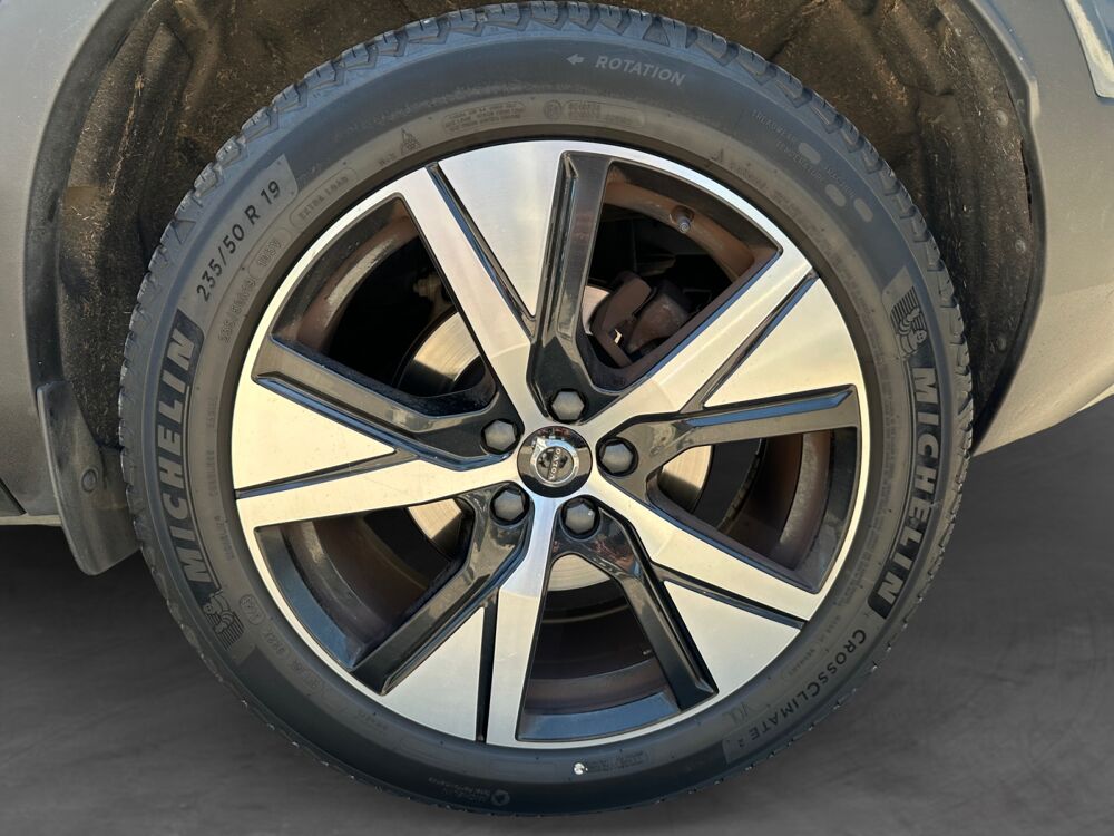 XC40 R-DESIGN 2022 occasion 69730 Genay