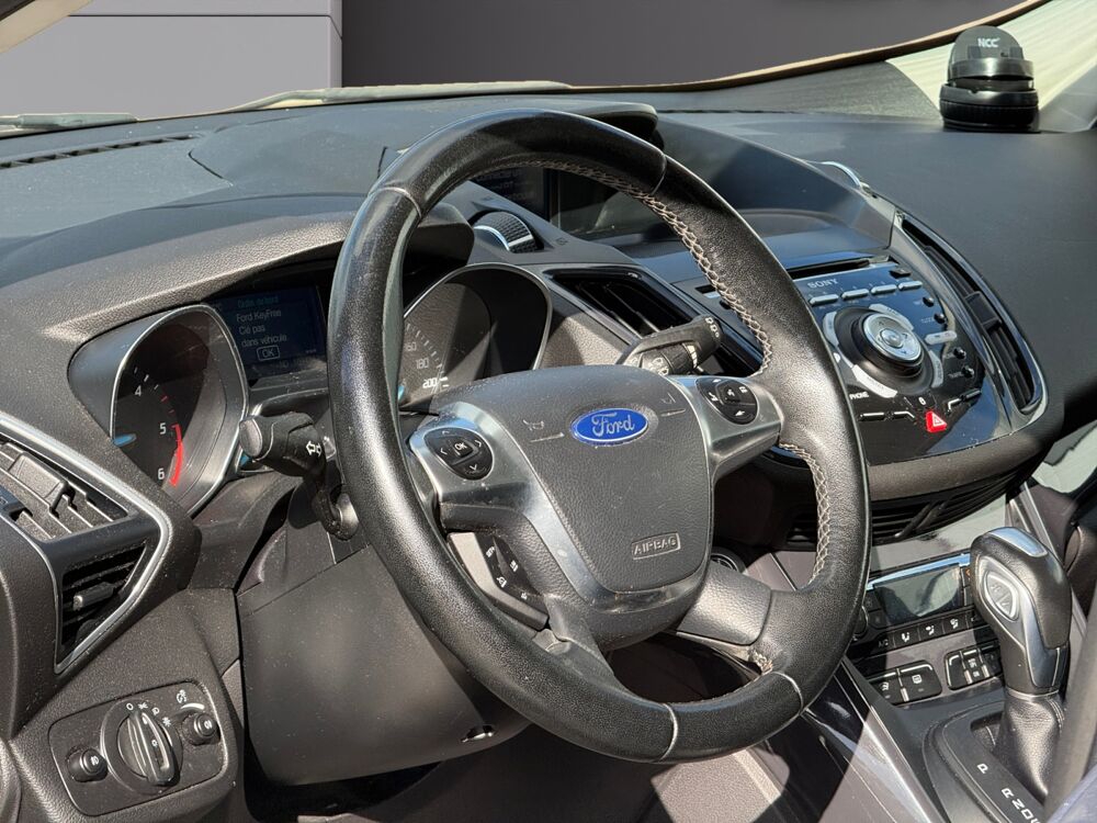 Kuga Sport Platinium 2014 occasion 45750 Saint-Pryv&eacute;-Saint-Mesmin
